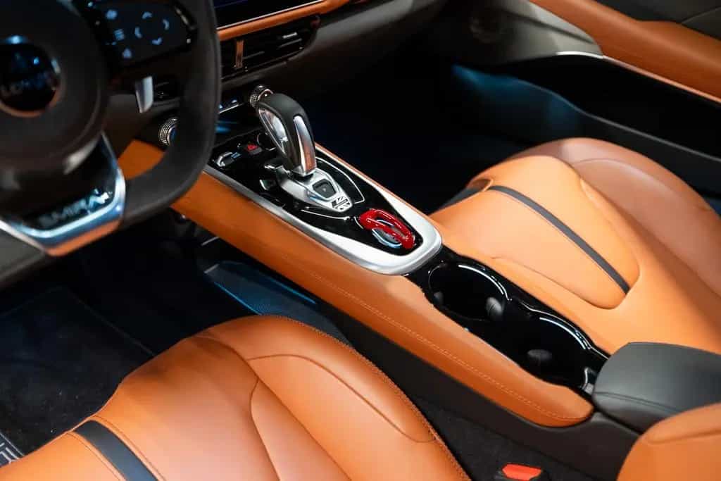 Lotus Emira 2.0 Turbo 268 kW First Edition 03/2023-photo-17