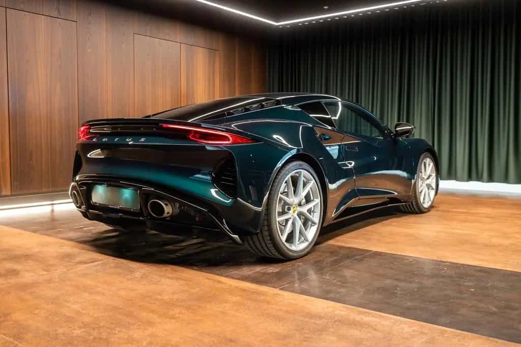 Lotus Emira 2.0 Turbo 268 kW First Edition 03/2023-photo-4