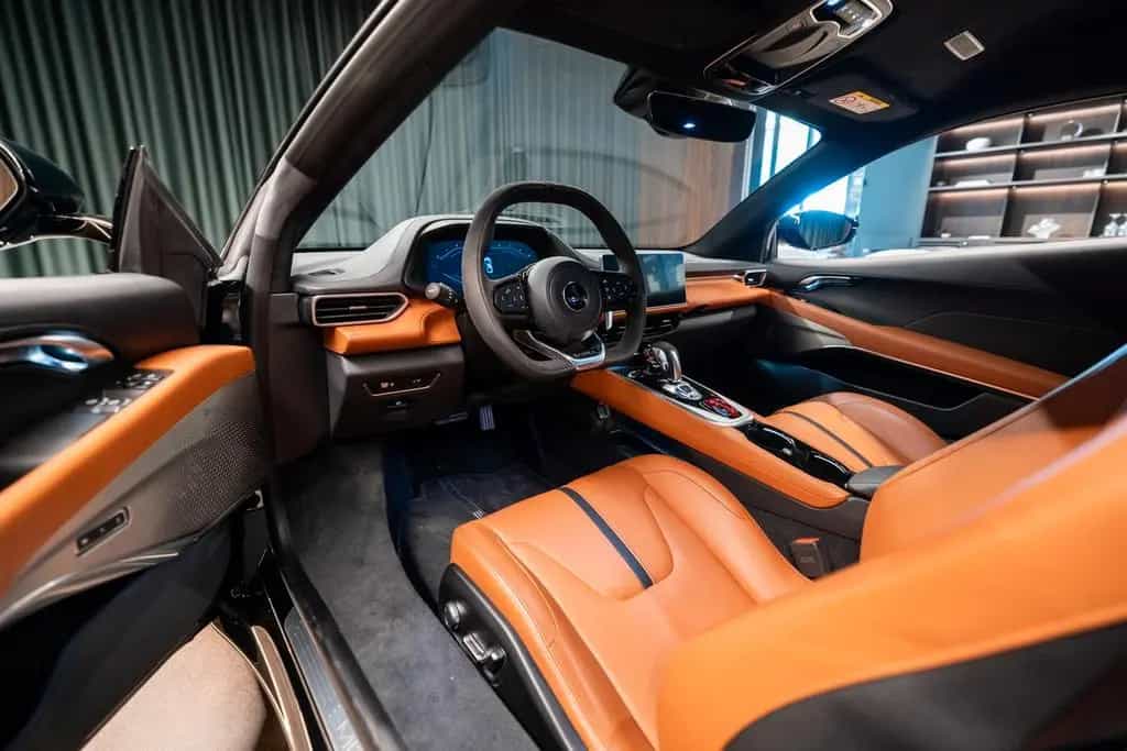 Lotus Emira 2.0 Turbo 268 kW First Edition 03/2023-photo-9