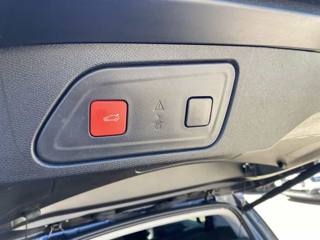 Citroën C5 Aircross Hybrid 136 Automatik MAX *Allwetter* 02/2025-photo-10