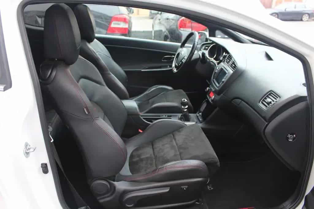 Kia pro cee'd / ProCeed pro cee'd  1.6 TGDI GT-Track R-Kamera*Pano*Xenon 06/2014-photo-12