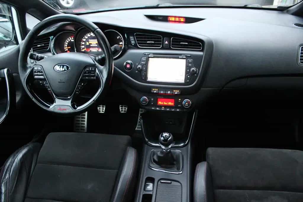 Kia pro cee'd / ProCeed pro cee'd  1.6 TGDI GT-Track R-Kamera*Pano*Xenon 06/2014-photo-15