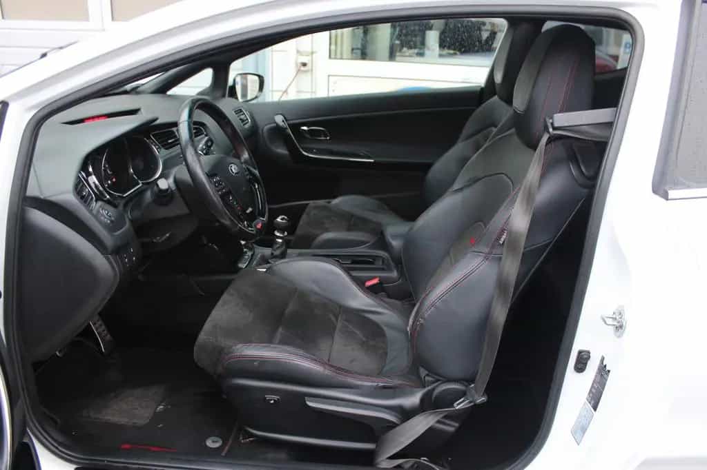 Kia pro cee'd / ProCeed pro cee'd  1.6 TGDI GT-Track R-Kamera*Pano*Xenon 06/2014-photo-7