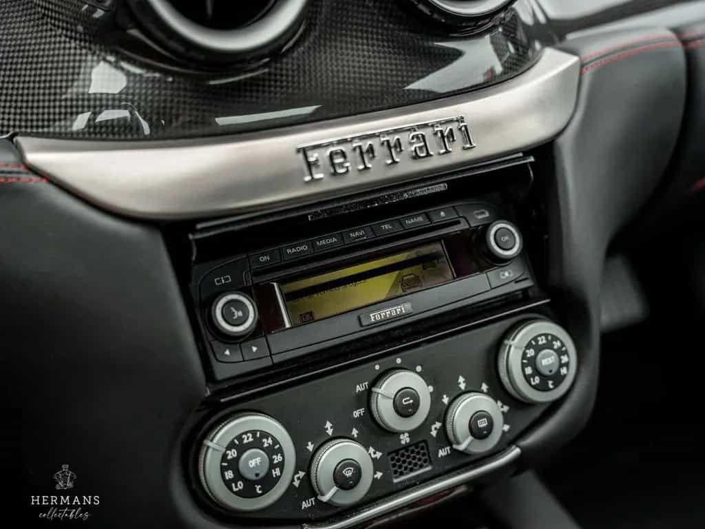 Ferrari 599 GTB 6.0 Fiorano / Carbon / Electric seats / 01/2007-photo-27