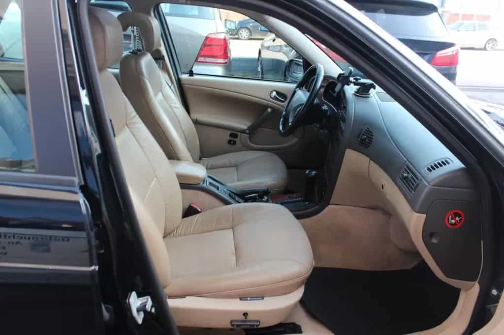 Saab 9-5 3.0t V6 SE Kombi Aut Leder*Schiebedach 01/2000-photo-12