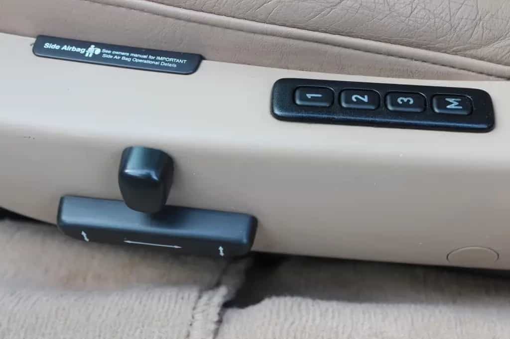 Saab 9-5 3.0t V6 SE Kombi Aut Leder*Schiebedach 01/2000-photo-25