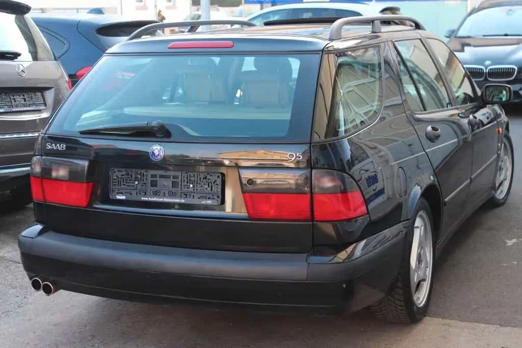 Saab 9-5 3.0t V6 SE Kombi Aut Leder*Schiebedach 01/2000-photo-4