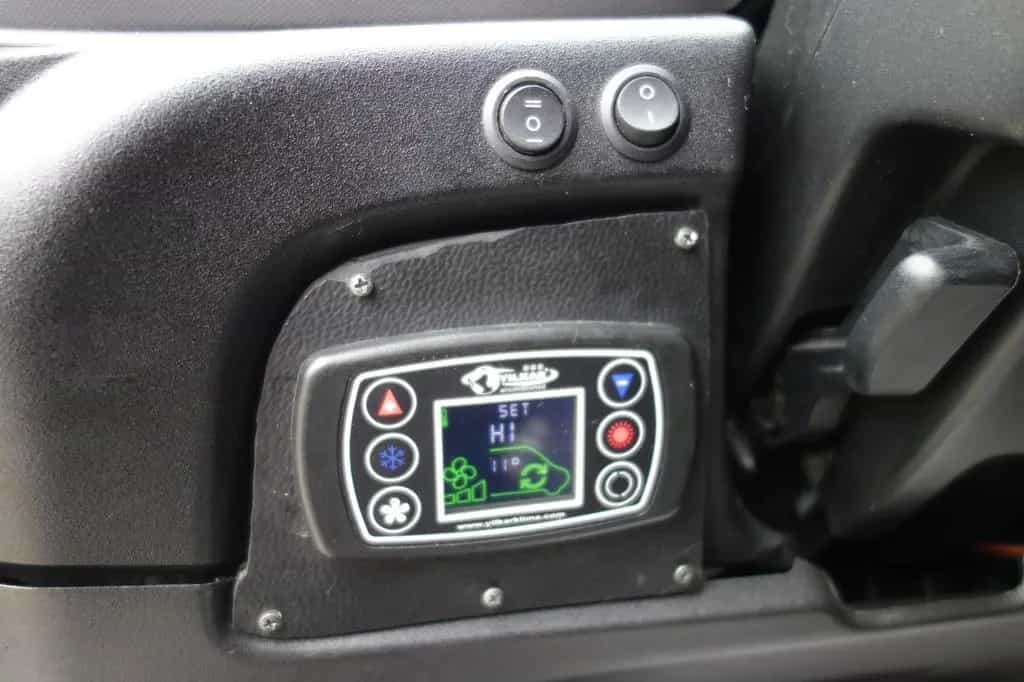 Iveco Other Daily 3.0 CNG BUS L2H2 eTÜR/LED/KAM/9-SITZER 07/2024-photo-15
