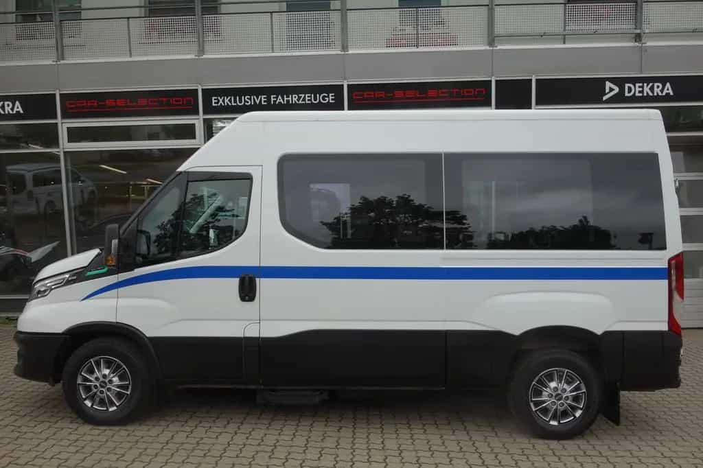 Iveco Other Daily 3.0 CNG BUS L2H2 eTÜR/LED/KAM/9-SITZER 07/2024-photo-2