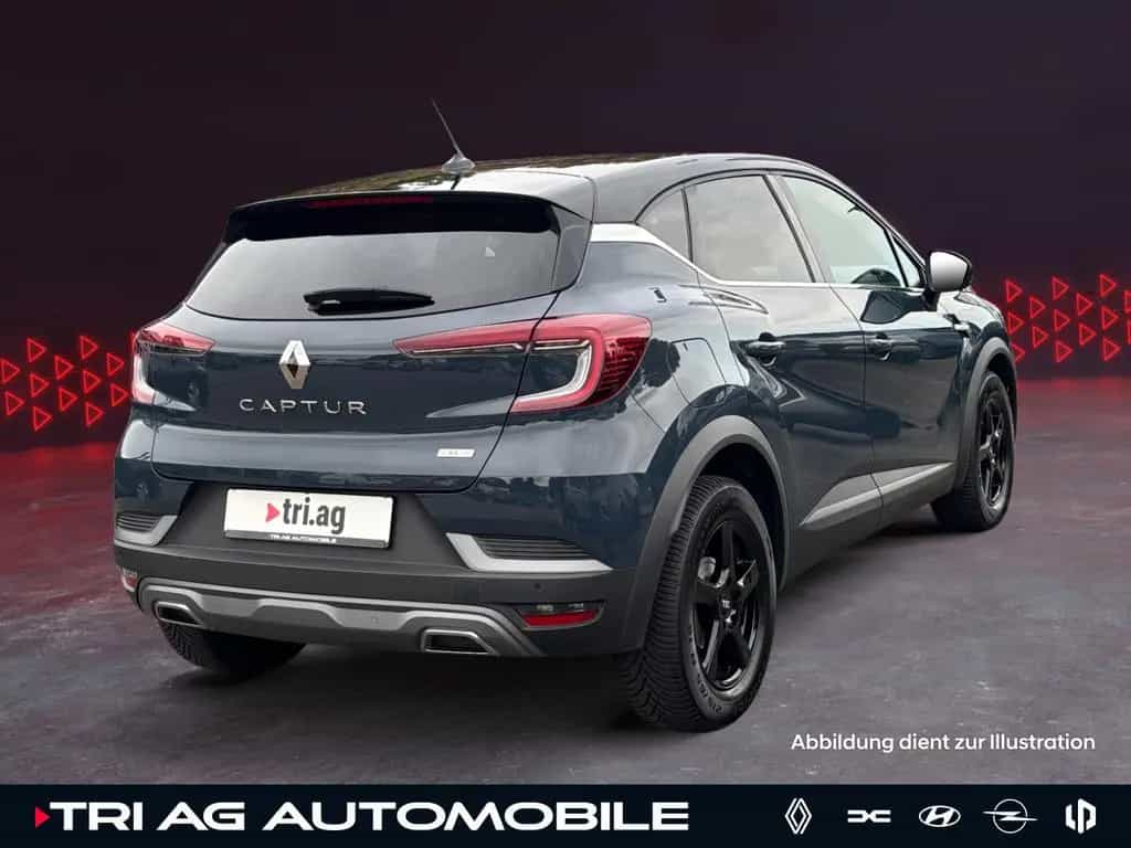 Renault Captur 1.3 TCe 140 R.S. Line City-Paket Glas-Sch 10/2022-photo-2