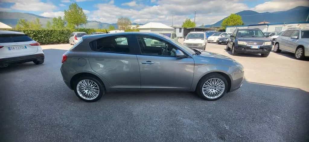 Alfa Romeo Giulietta 1.6 JTDm 120 CV Business 08/2017-photo-4