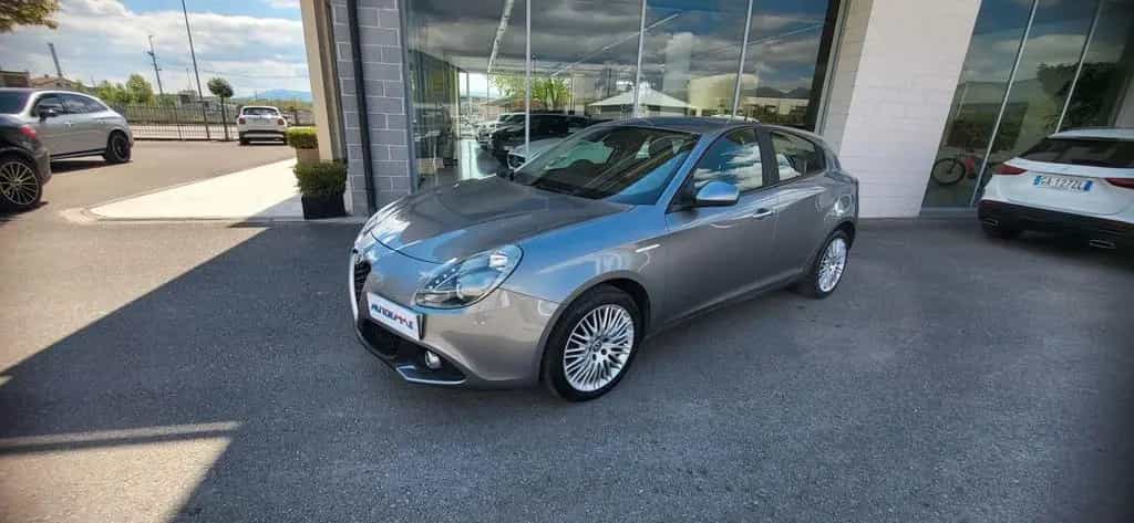 Alfa Romeo Giulietta 1.6 JTDm 120 CV Business 08/2017-photo-6