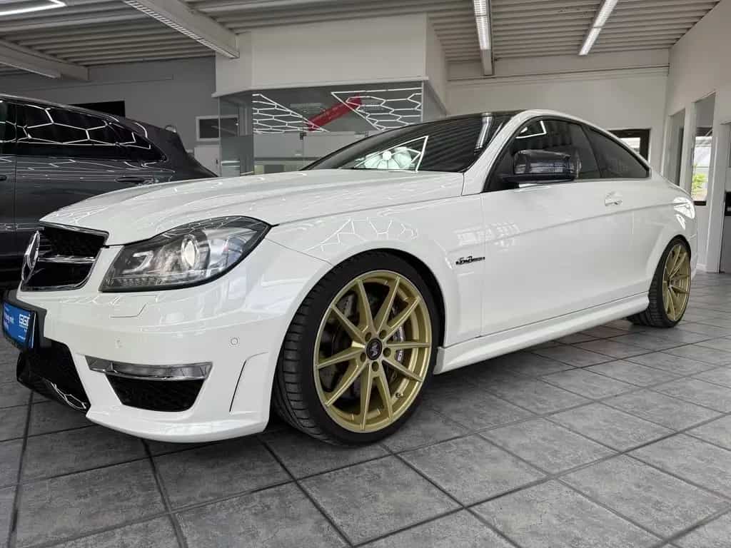 Mercedes-Benz C 63 AMG 6.3, Pano, Carbon Paket, Deutsch, H&K 01/2013-photo-10