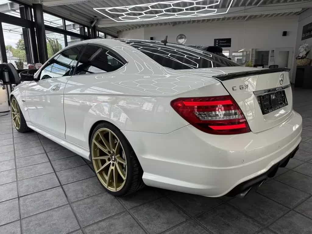 Mercedes-Benz C 63 AMG 6.3, Pano, Carbon Paket, Deutsch, H&K 01/2013-photo-14