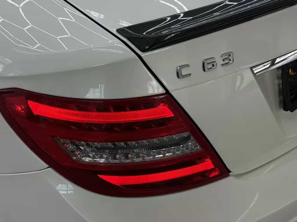 Mercedes-Benz C 63 AMG 6.3, Pano, Carbon Paket, Deutsch, H&K 01/2013-photo-16