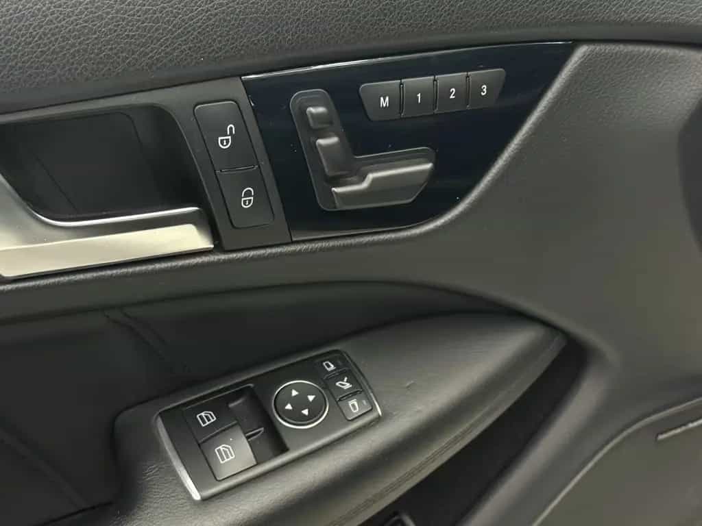 Mercedes-Benz C 63 AMG 6.3, Pano, Carbon Paket, Deutsch, H&K 01/2013-photo-21