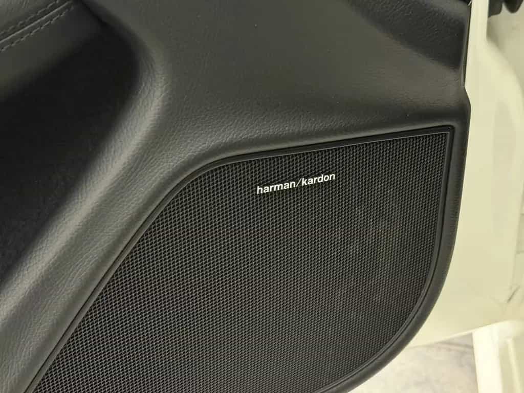 Mercedes-Benz C 63 AMG 6.3, Pano, Carbon Paket, Deutsch, H&K 01/2013-photo-22