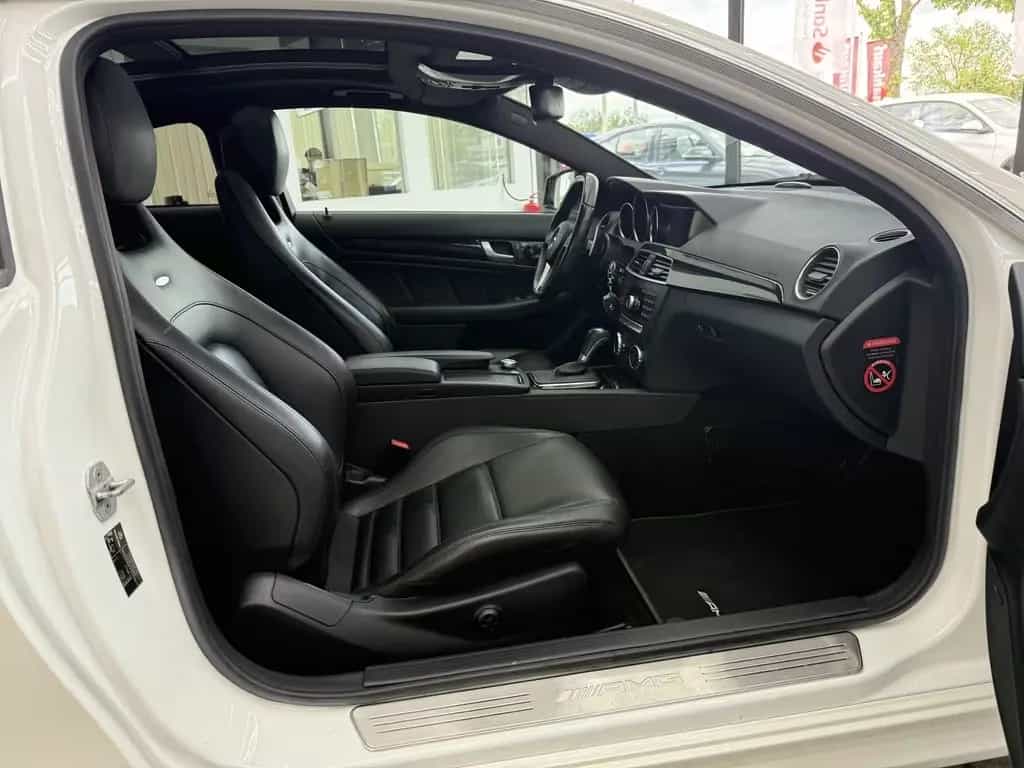 Mercedes-Benz C 63 AMG 6.3, Pano, Carbon Paket, Deutsch, H&K 01/2013-photo-38