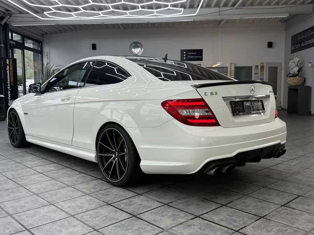 Mercedes-Benz C 63 AMG 6.3, Pano, Carbon Paket, Deutsch, H&K 01/2013-photo-42