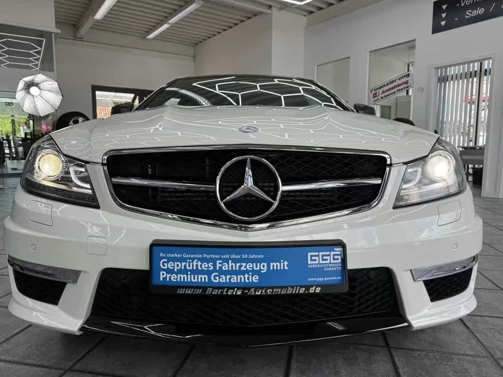 Mercedes-Benz C 63 AMG 6.3, Pano, Carbon Paket, Deutsch, H&K 01/2013-photo-6