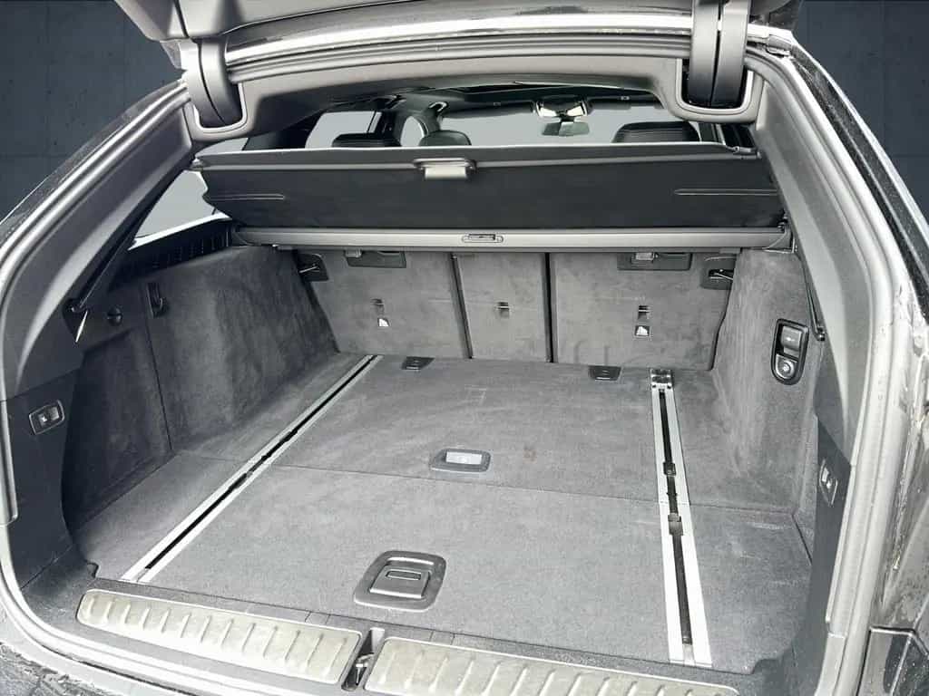 BMW M550 d xDrive Touring /AHK /PANO /DISPLAY-KEY 11/2019-photo-11