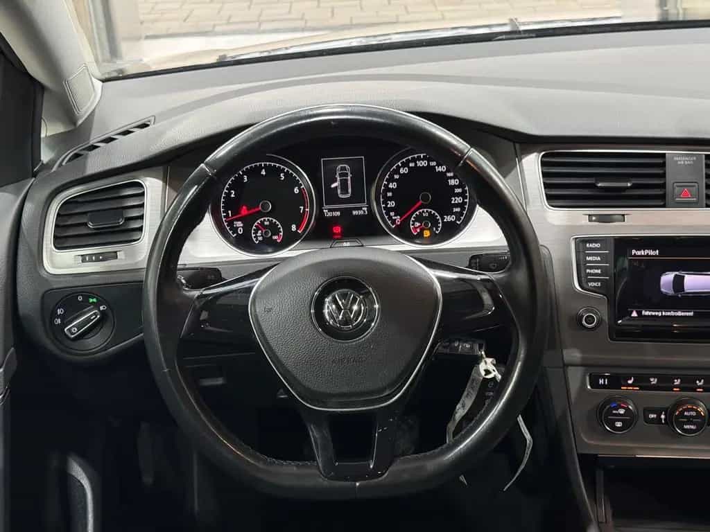 Volkswagen Golf 7 Kombi Comfortline*BI-Xenon*8 Fach*1.4 TSI 04/2015-photo-28