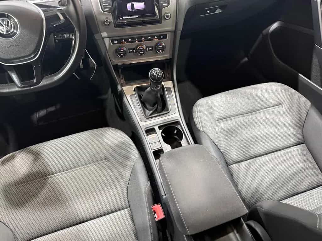 Volkswagen Golf 7 Kombi Comfortline*BI-Xenon*8 Fach*1.4 TSI 04/2015-photo-29