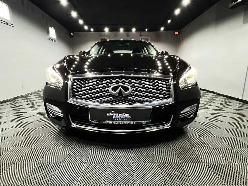 Infiniti Q70 2.2 D Premium|AUTOM|LEDER|LED|NAVI|R-CAM 03/2017-photo-5