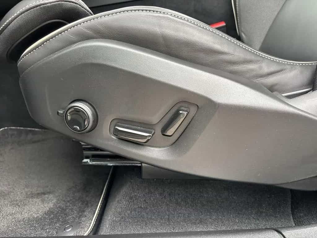 Volvo XC60 B5 AWD R Design 4xSHZ ACC CAM H/K LHZ STDHZ 10/2020-photo-18