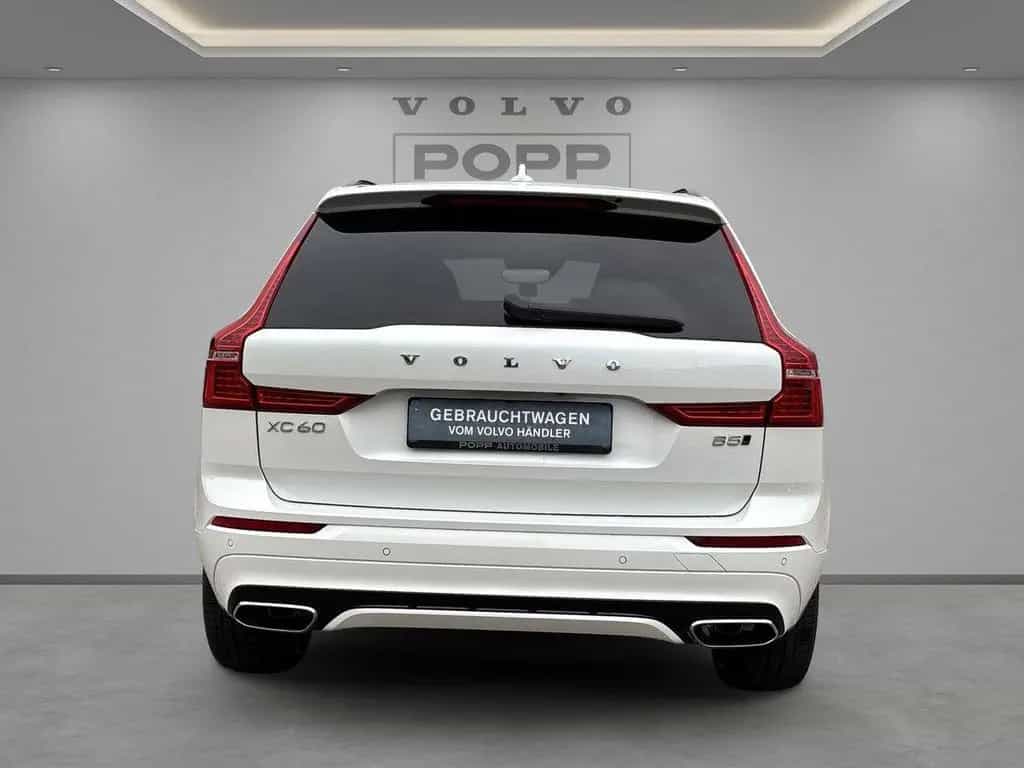 Volvo XC60 B5 AWD R Design 4xSHZ ACC CAM H/K LHZ STDHZ 10/2020-photo-2