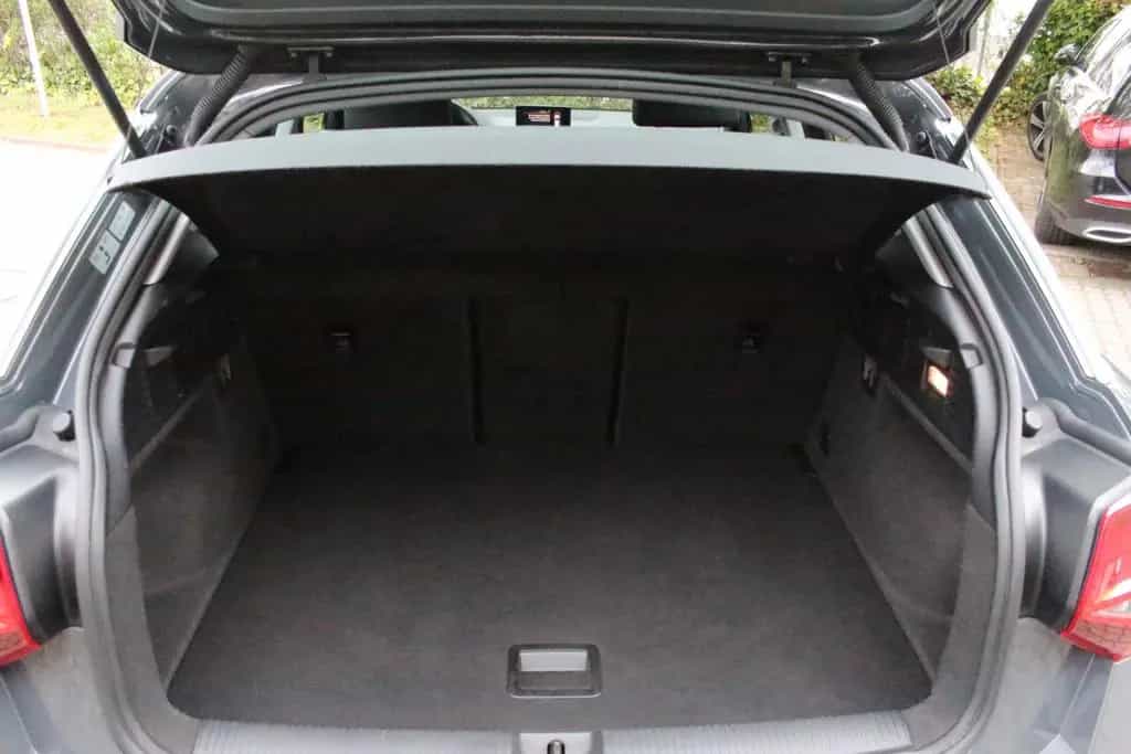 Audi Q2 sport~1 HAND~NAVI~SHZ 03/2017-photo-17