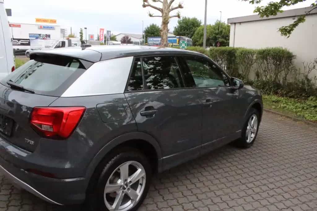 Audi Q2 sport~1 HAND~NAVI~SHZ 03/2017-photo-4