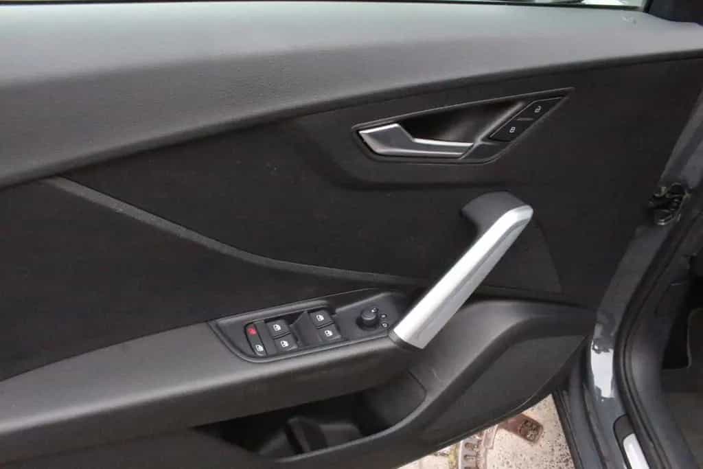 Audi Q2 sport~1 HAND~NAVI~SHZ 03/2017-photo-8