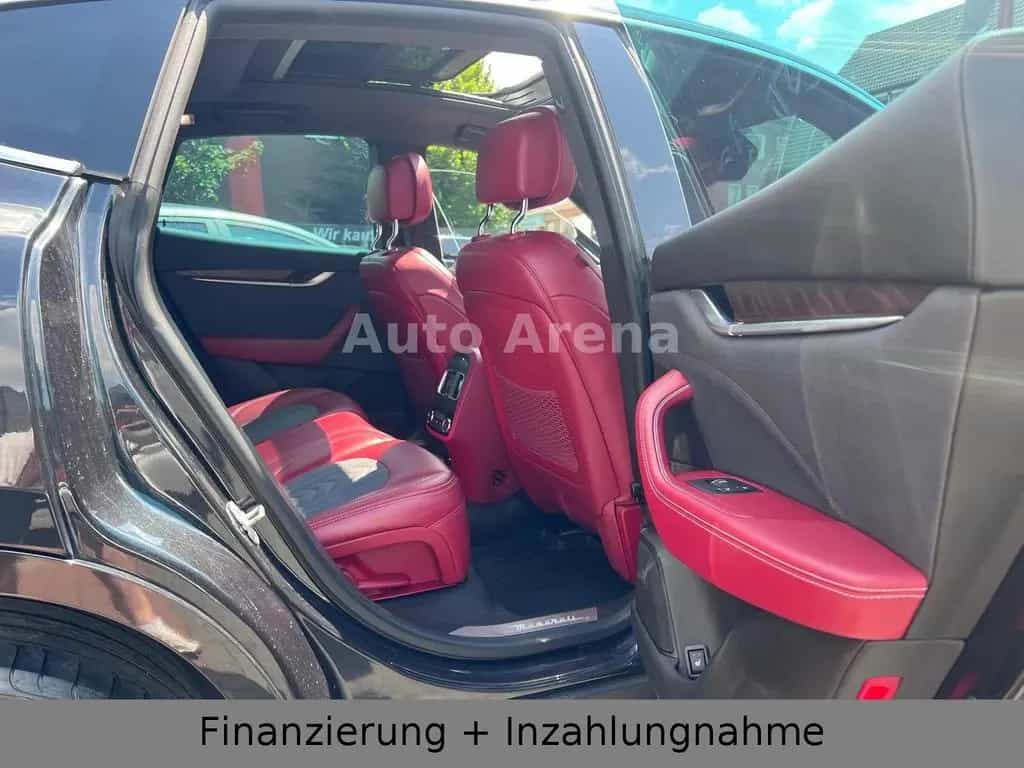 Maserati Levante 3.0 Gran Lusso Diesel Panorama Kamera 03/2018-photo-11