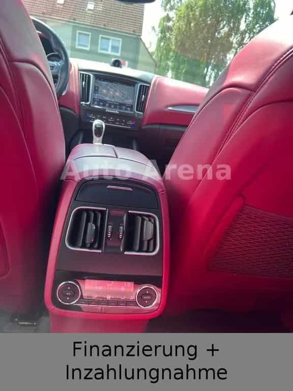 Maserati Levante 3.0 Gran Lusso Diesel Panorama Kamera 03/2018-photo-8