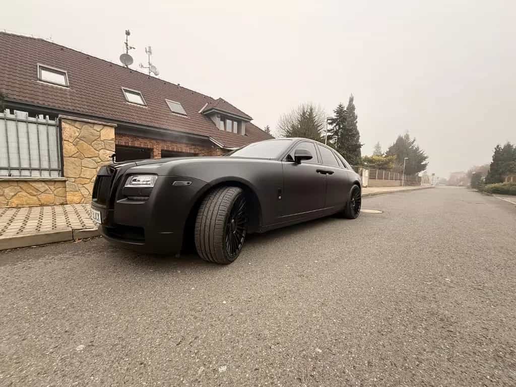 Rolls-Royce Ghost Extended Wheelbase - 08/2015-photo-1