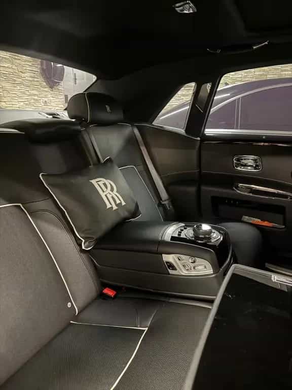 Rolls-Royce Ghost Extended Wheelbase - 08/2015-photo-10
