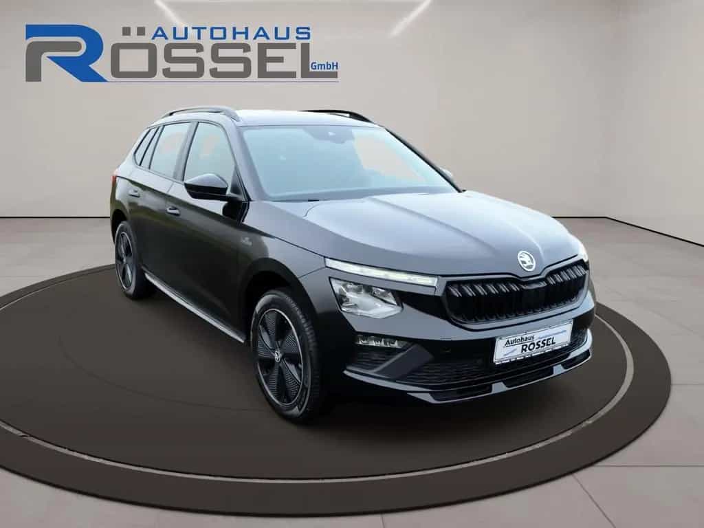 Skoda Kamiq 1,5 TSI DSG Monte Carlo 18" Alu Klimatroni null-photo-2
