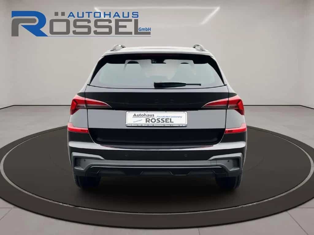 Skoda Kamiq 1,5 TSI DSG Monte Carlo 18" Alu Klimatroni null-photo-5