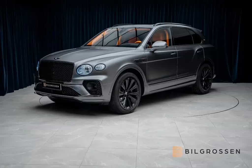 Bentley Bentayga 4.0 V8 First Edition Mulliner Blackline 01/2023-photo-0