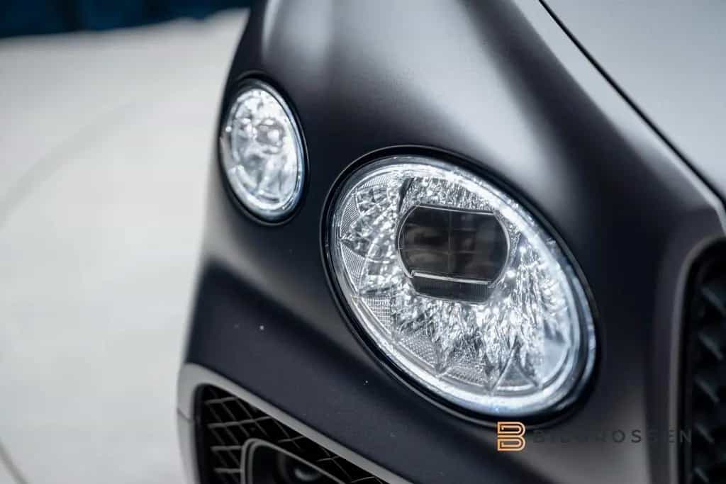 Bentley Bentayga 4.0 V8 First Edition Mulliner Blackline 01/2023-photo-11