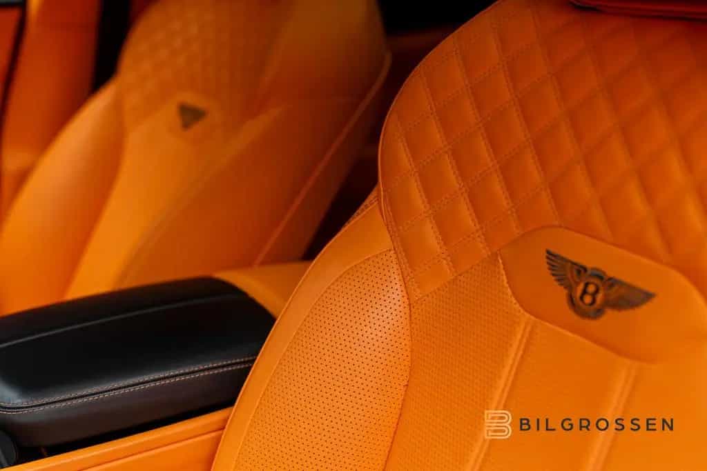 Bentley Bentayga 4.0 V8 First Edition Mulliner Blackline 01/2023-photo-25