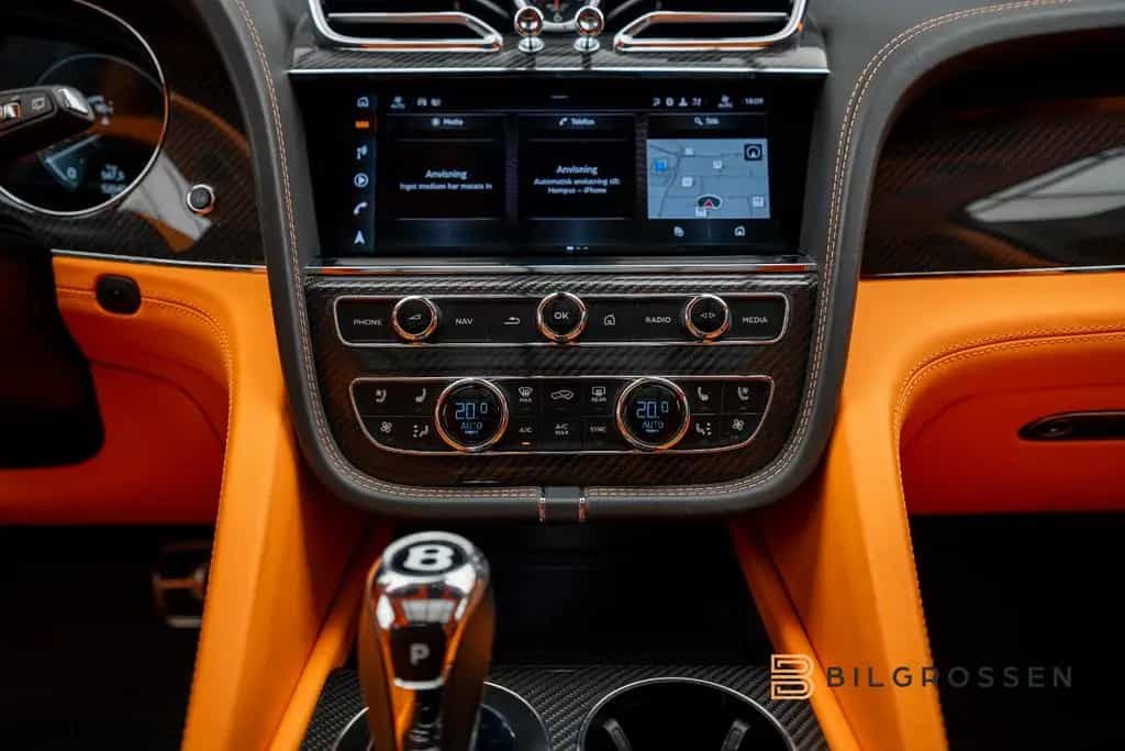 Bentley Bentayga 4.0 V8 First Edition Mulliner Blackline 01/2023-photo-30