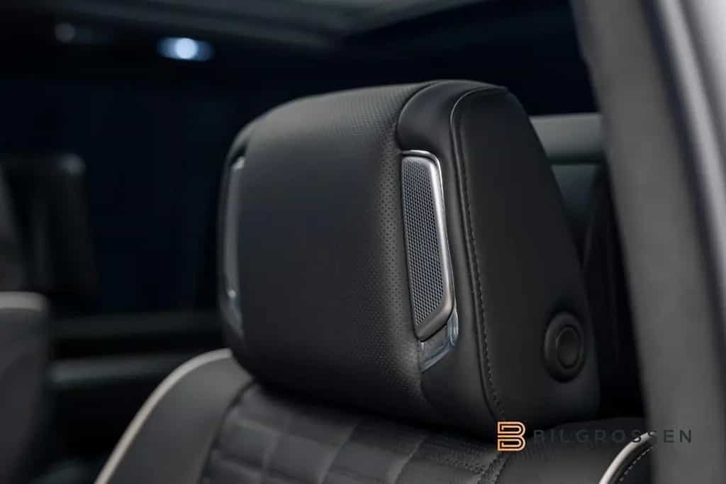 Cadillac Escalade Platinum Sport Exclusive Seats 24" MY26 null-photo-29