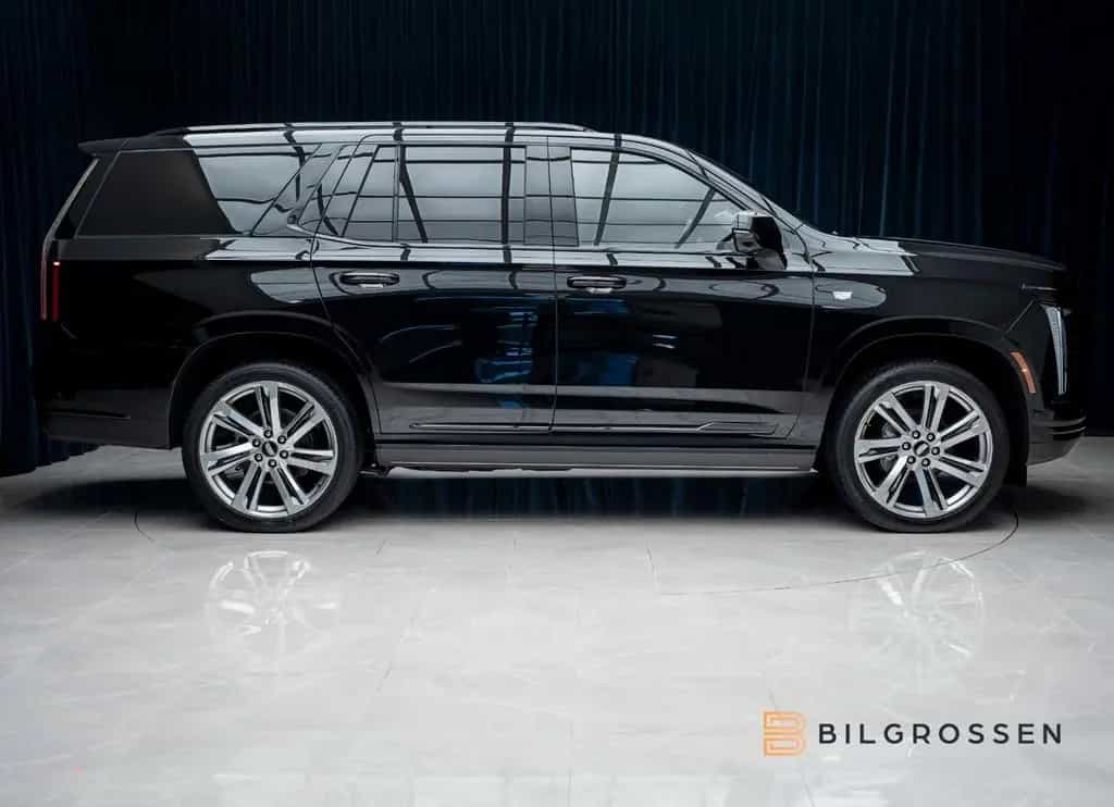 Cadillac Escalade Platinum Sport Exclusive Seats 24" MY26 null-photo-5