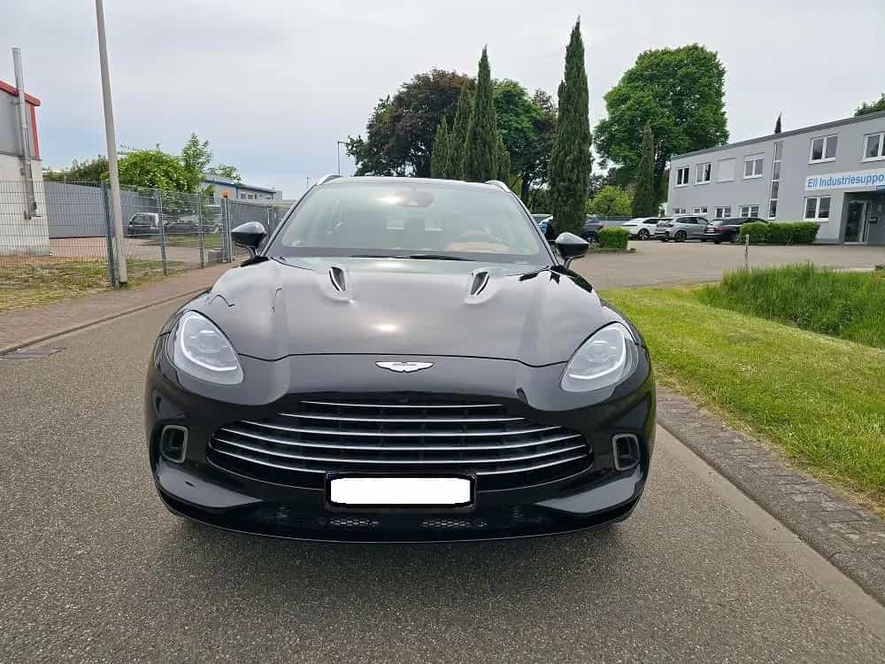 Aston Martin DBX 4.0 V8 Pano 360°kamera 4x Sizheizung 4x Bel. 05/2023-photo-1