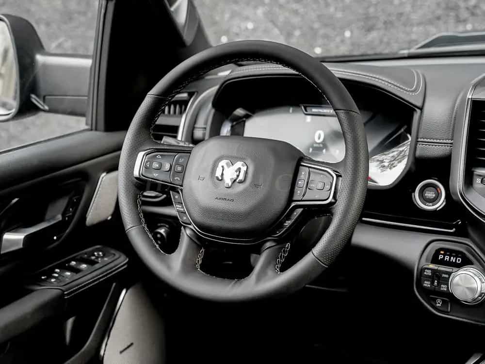 Dodge RAM 2026 5.7L V8 HEMI!  RAM 1500 Sport €72000 +360° null-photo-13