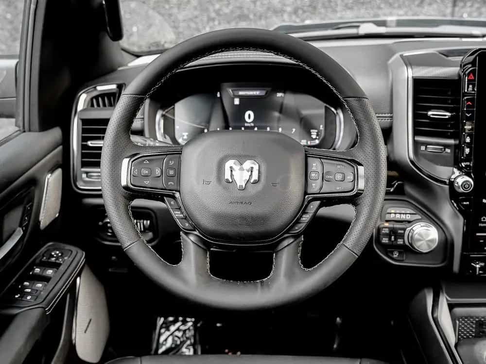 Dodge RAM 2026 5.7L V8 HEMI!  RAM 1500 Sport €72000 +360° null-photo-16