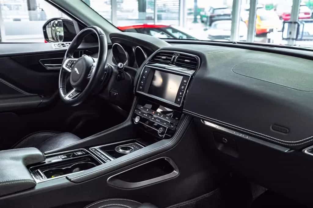 Jaguar F-Pace F-PACE R-Sport AWD 03/2017-photo-27