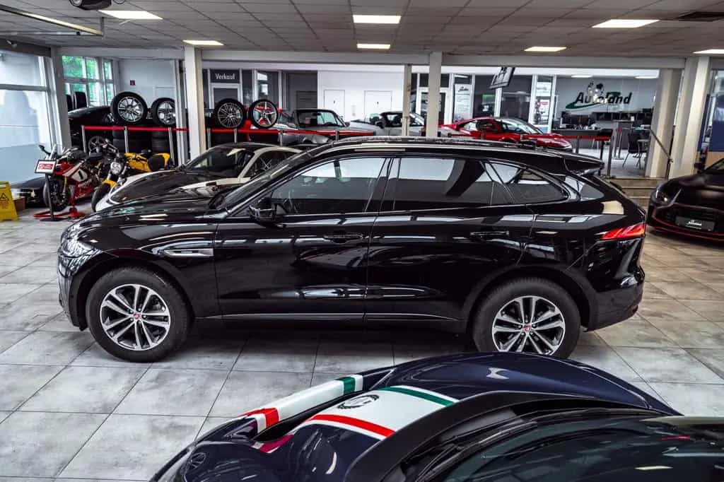 Jaguar F-Pace F-PACE R-Sport AWD 03/2017-photo-3